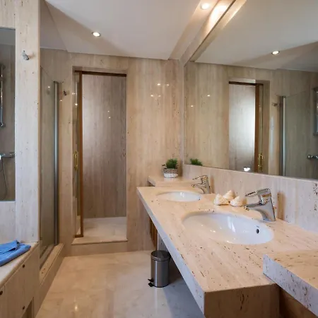 Perla Blanca By Interhome אסטפונה