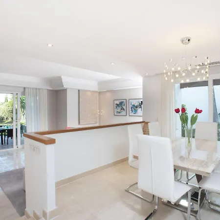 בית נופש Perla Blanca By Interhome