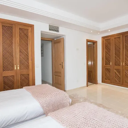 בית נופש Perla Blanca By Interhome *